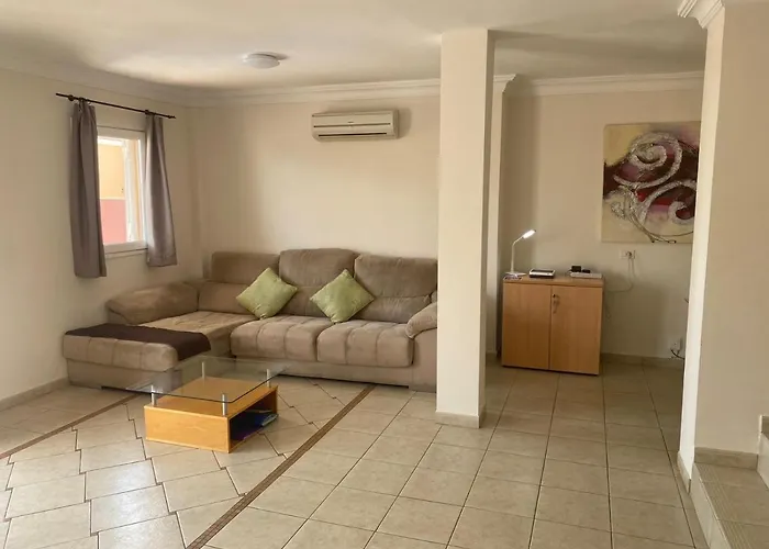 Casa Mariben, Vacation Vv 3 Bedrooms Private Pool With Sea Views Semesterbostad