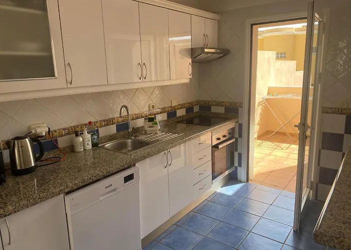 Casa Mariben, Vacation Vv 3 Bedrooms Private Pool With Sea Views