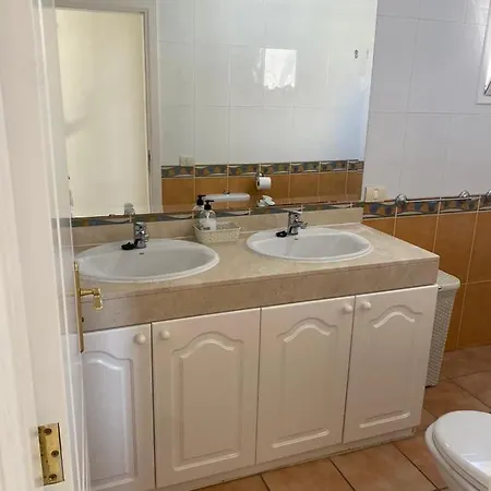 Casa Mariben, Vacation Vv 3 Bedrooms Private Pool With Sea Views Hébergement de vacances